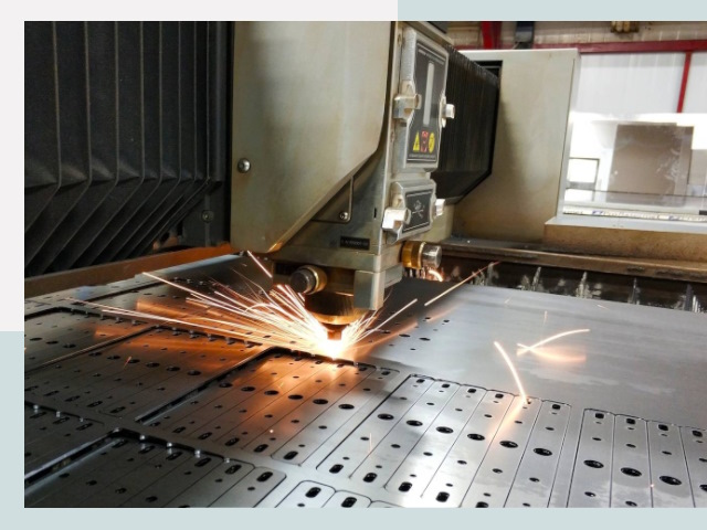 Лазерная резка металла в Шуе от 617 руб.